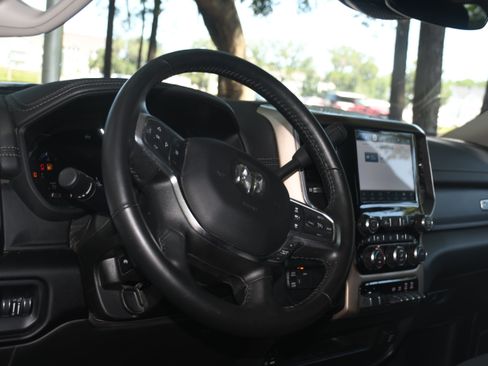 Used 2024 RAM 2500 Laramie w/ Safety Group AWD/4WD image 8