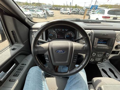Used 2013 Ford F150 XLT w/ Mid Equipment Group AWD/4WD image 28