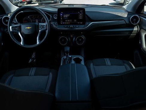 Used 2026 Chevrolet Blazer LT AWD/4WD image 29