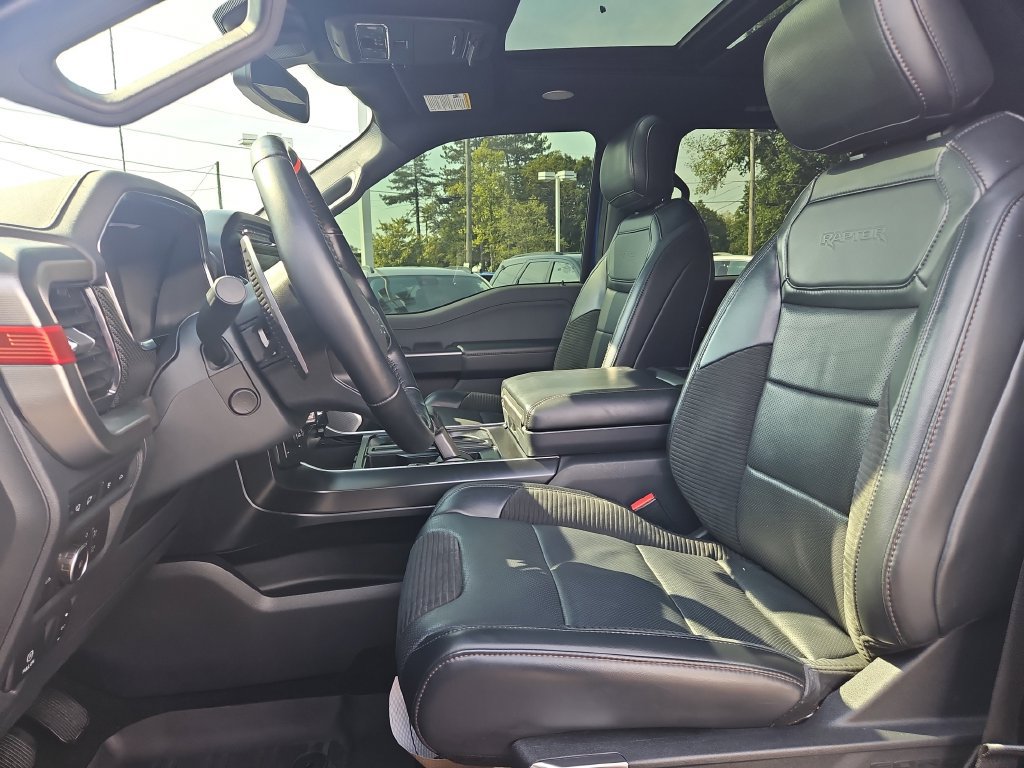 Used 2022 Ford F150 Raptor w/ Equipment Group 801A High AWD/4WD image 21