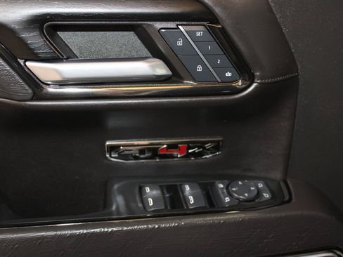 Used 2024 GMC Sierra 1500 AT4X w/ AT4X AEV Edition AWD/4WD image 28
