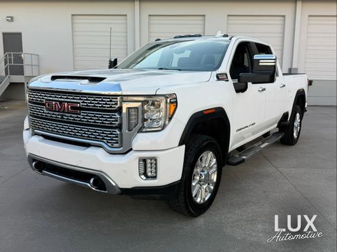 Used 2020 GMC Sierra 2500 Denali w/ Denali Ultimate Package AWD/4WD image 1