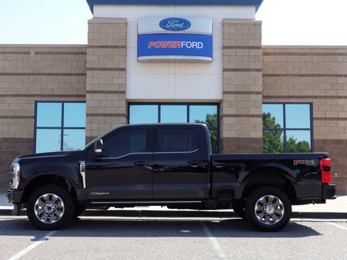 New 2025 Ford F250 King Ranch image 9