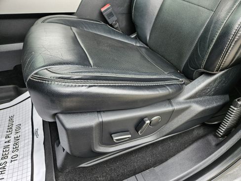 Used 2019 Ford F250 Lariat w/ Lariat Ultimate Package AWD/4WD image 8