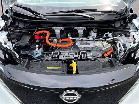 Used 2024 Nissan Ariya AWD image 30