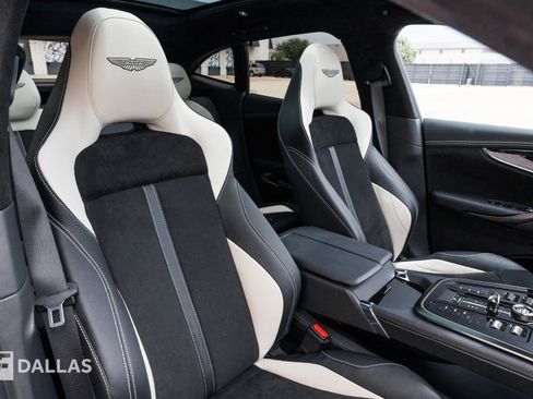 Used 2025 Aston Martin DBX 707 image 38