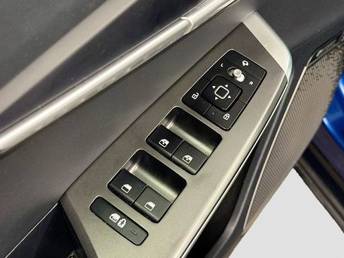 Used 2022 Kia EV6 Wind AWD/4WD image 19