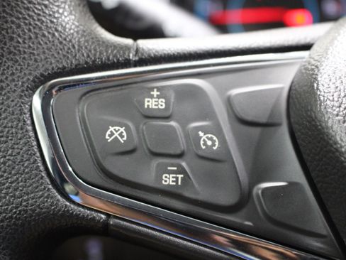 Used 2018 Chevrolet Cruze LT FWD image 13