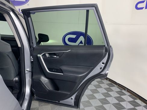 Used 2021 Toyota RAV4 XLE w/ Convenience Package image 37