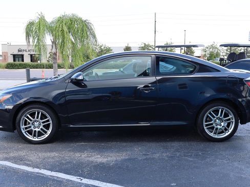 Used 2009 Scion tC FWD image 3