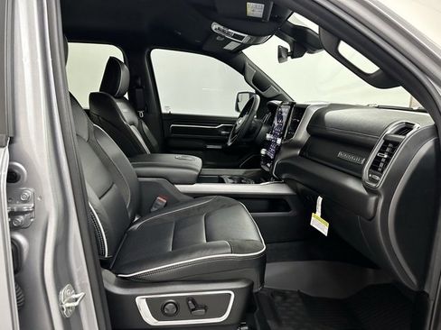 Used 2025 RAM 1500 Laramie w/ Off Road Group image 11