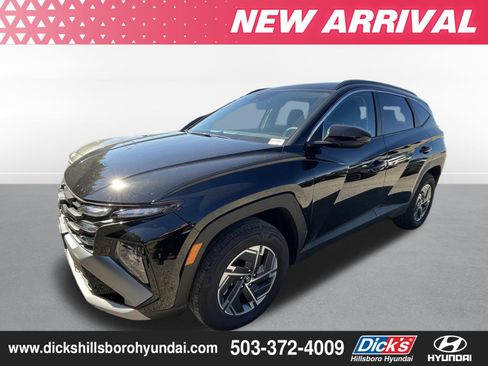 Certified 2025 Hyundai Tucson Blue AWD/4WD image 2