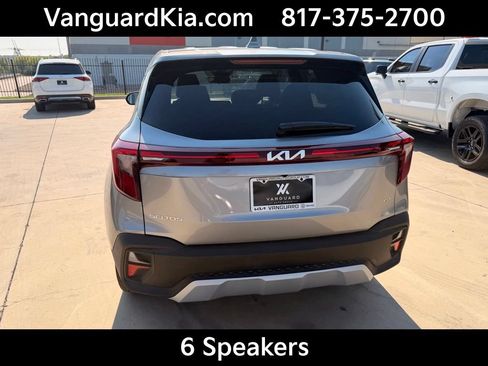 Certified 2026 Kia Seltos LX AWD/4WD image 3