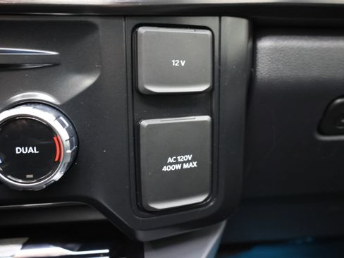 Used 2024 Ford F350 Lariat w/ Lariat Ultimate Package AWD/4WD image 57