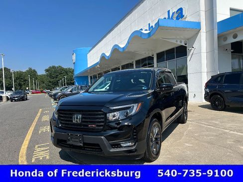 Used 2021 Honda Ridgeline Sport image 1