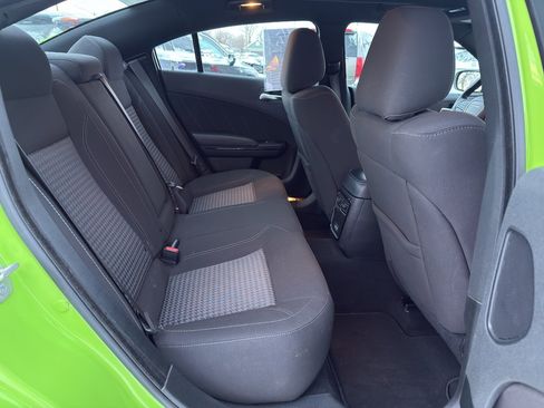 Used 2023 Dodge Charger SXT w/ Blacktop Package image 17