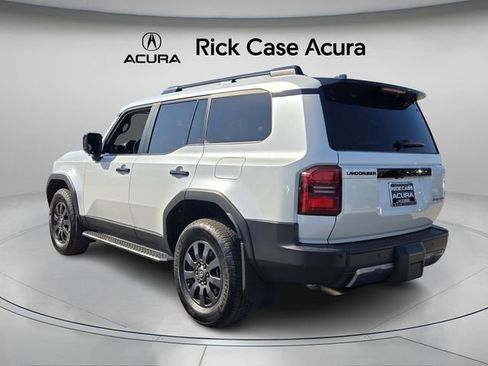 Used 2024 Toyota Land Cruiser image 6