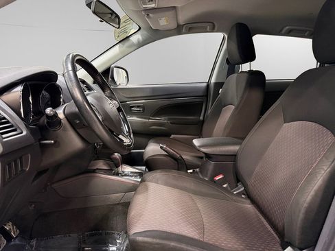 Used 2019 Mitsubishi Outlander Sport LE image 21