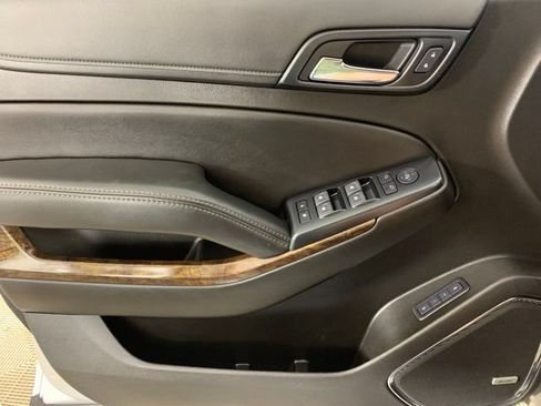 Used 2020 Chevrolet Tahoe LT AWD/4WD image 33