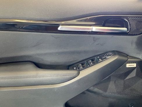 Used 2023 Kia Seltos SX image 12