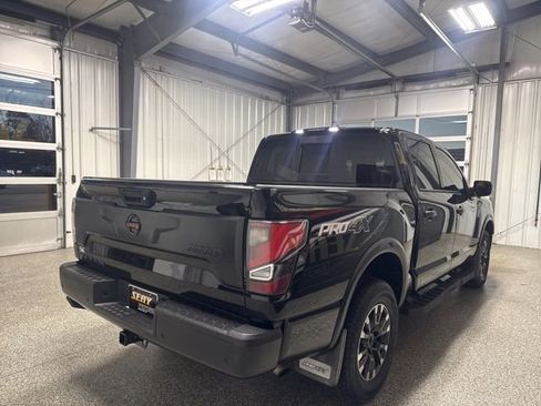 Used 2021 Nissan Titan PRO-4X w/ Pro-4x Convenience Package image 22