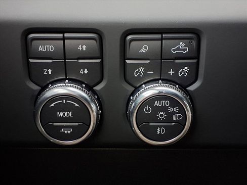 Used 2023 GMC Sierra 1500 AT4X w/ AT4X AEV Edition image 19