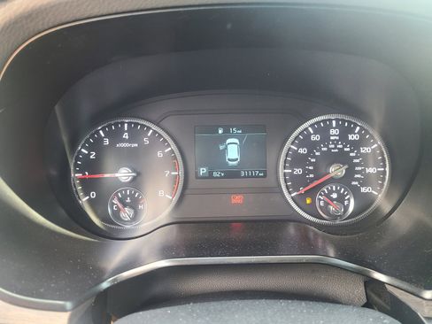 Used 2022 Kia Telluride EX w/ EX Premium Package image 11