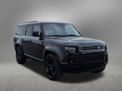 New 2026 Land Rover Defender 130 X-Dynamic SE AWD/4WD image 8