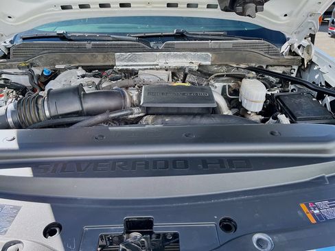 Used 2019 Chevrolet Silverado 2500 LTZ w/ Duramax Plus Package AWD/4WD image 31