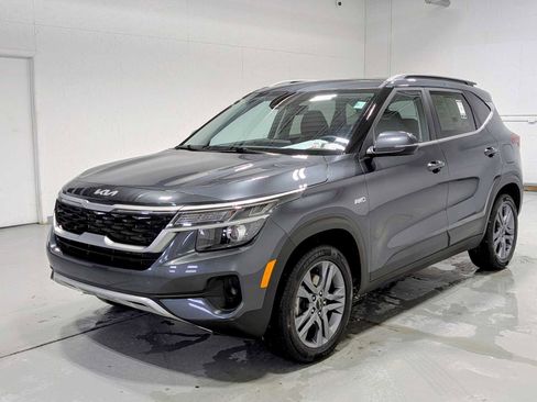 Certified 2023 Kia Seltos S image 1