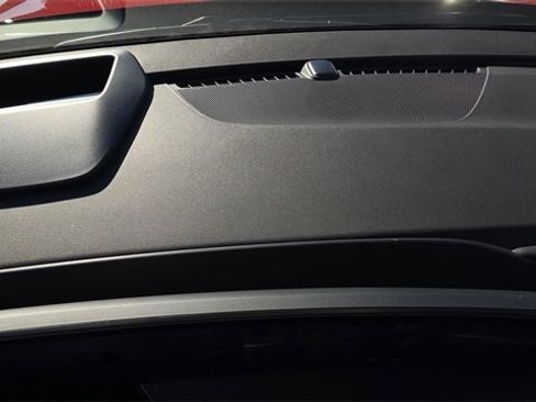 New 2026 Buick Envision Avenir image 9