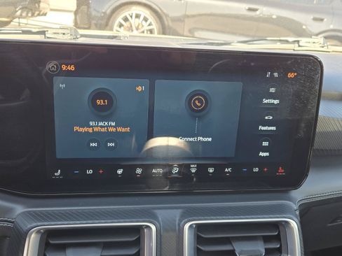 Used 2024 Ford Mustang Premium RWD image 7