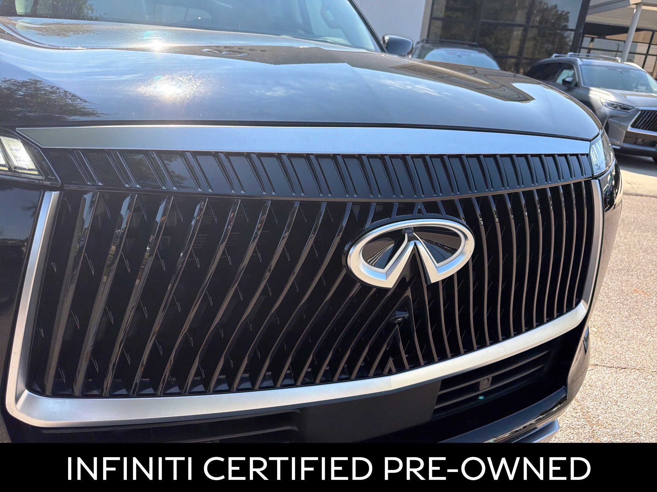 Certified 2026 INFINITI QX80 Luxe RWD image 15