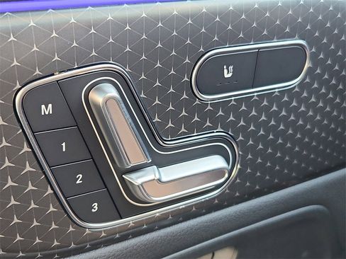 Certified 2024 Mercedes-Benz EQB 250+ image 22