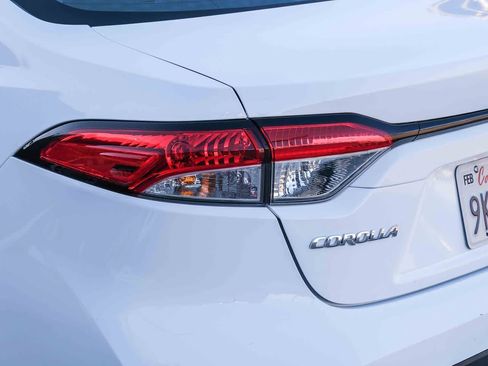 Certified 2024 Toyota Corolla LE FWD image 6