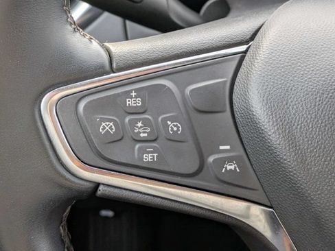 Used 2024 Chevrolet Equinox LT FWD image 26