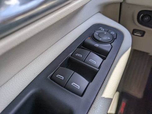 Used 2019 GMC Terrain Denali w/ Driver Alert Package II FWD image 22