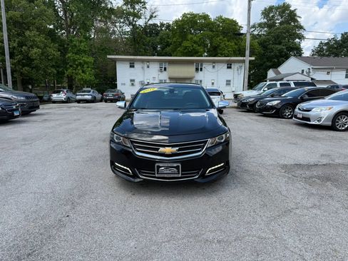Used 2019 Chevrolet Impala Premier FWD image 2