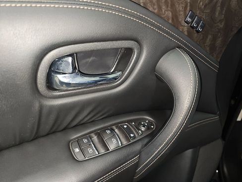 Used 2022 Nissan Armada Platinum image 37