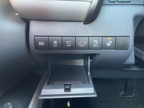 Used 2023 Toyota Camry XLE w/ Navigation Package FWD image 27