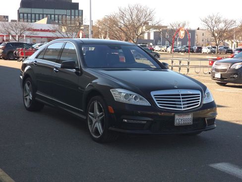 Used 2013 Mercedes-Benz S 63 AMG image 3