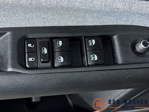 Used 2023 Jeep Compass Latitude AWD/4WD image 23