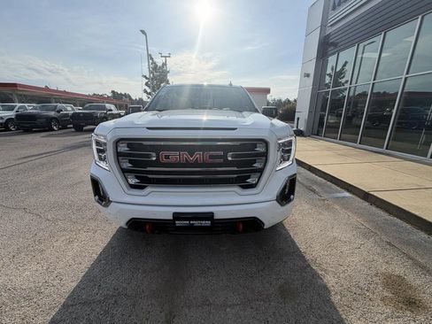 Used 2021 GMC Sierra 1500 AT4 w/ AT4 Premium Package AWD/4WD image 6