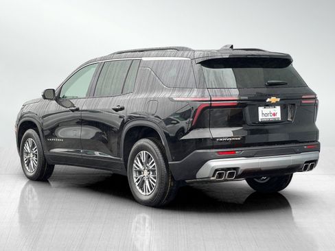 New 2025 Chevrolet Traverse LT w/ Enhanced Driving Package image 6