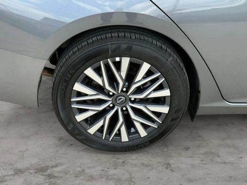 Used 2026 Nissan Altima 2.5 SV FWD image 37