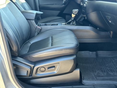 Used 2021 Ford Ranger Lariat w/ Equipment Group 501A High image 13