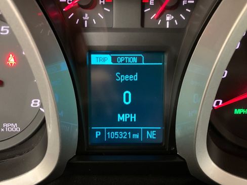 Used 2017 Chevrolet Equinox LT w/ Midnight Edition AWD/4WD image 31