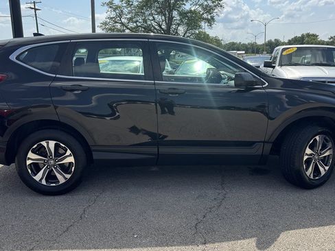 Used 2018 Honda CR-V LX image 9