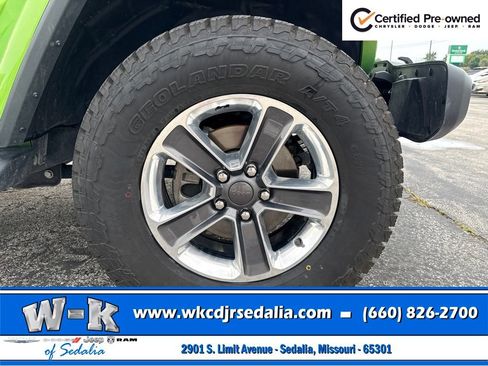 Used 2019 Jeep Wrangler Unlimited Sahara AWD/4WD image 5