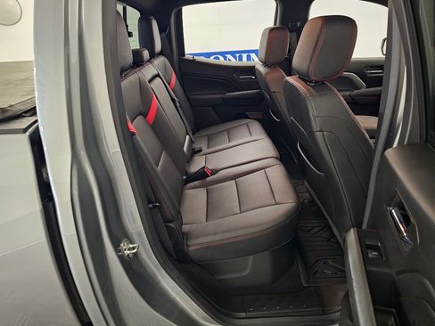 Used 2023 Chevrolet Colorado Z71 w/ Z71 Convenience Package 2 image 32